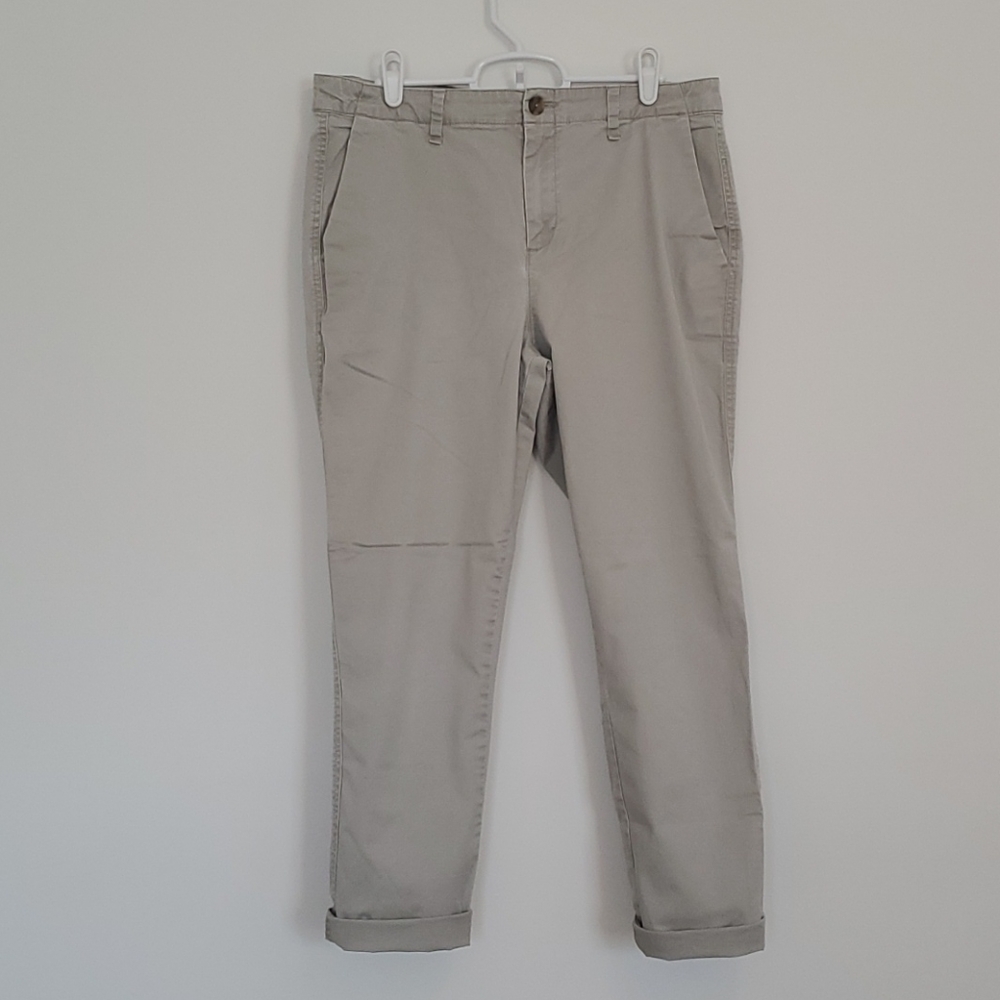 Gap girlfriend chinos 8